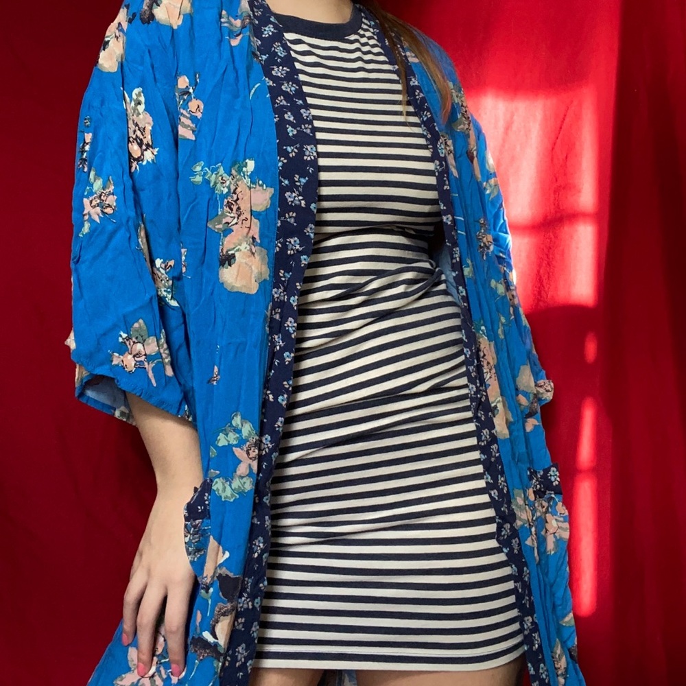 Blue floral kimono
